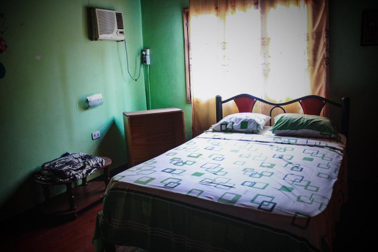 Hostel Haus Puerto Iguazú Esterno foto